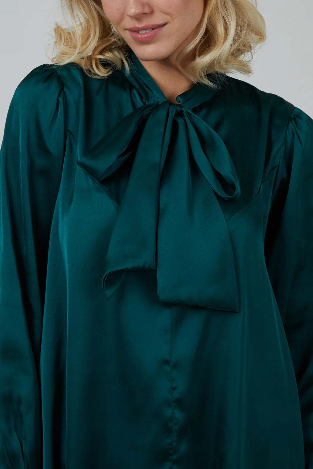 Green Pussybow Shirt